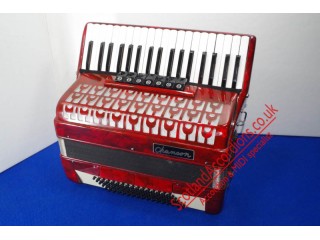 Chanson 37 key 96 bass Scottish tuned accordion